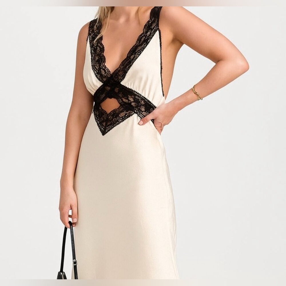 👌🏼o.p.t. Cream Athina Dress with Black Lace